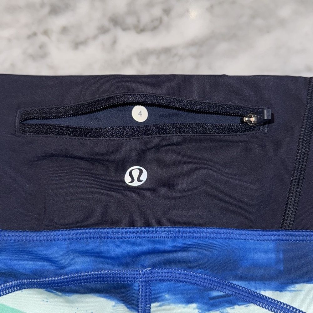 LULULEMON CROP WORKOUT 4 - Picture 4 of 7